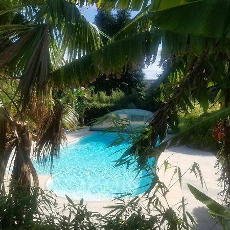Le Domaine De Saint-Thomin Bed and Breakfast Nostang Exteriör bild